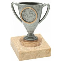 Trofej pohár na mramorovém podstavci s možností emblému a štítku